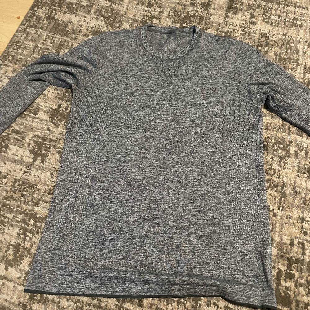 Lululemon swift tech-long sleeve grey